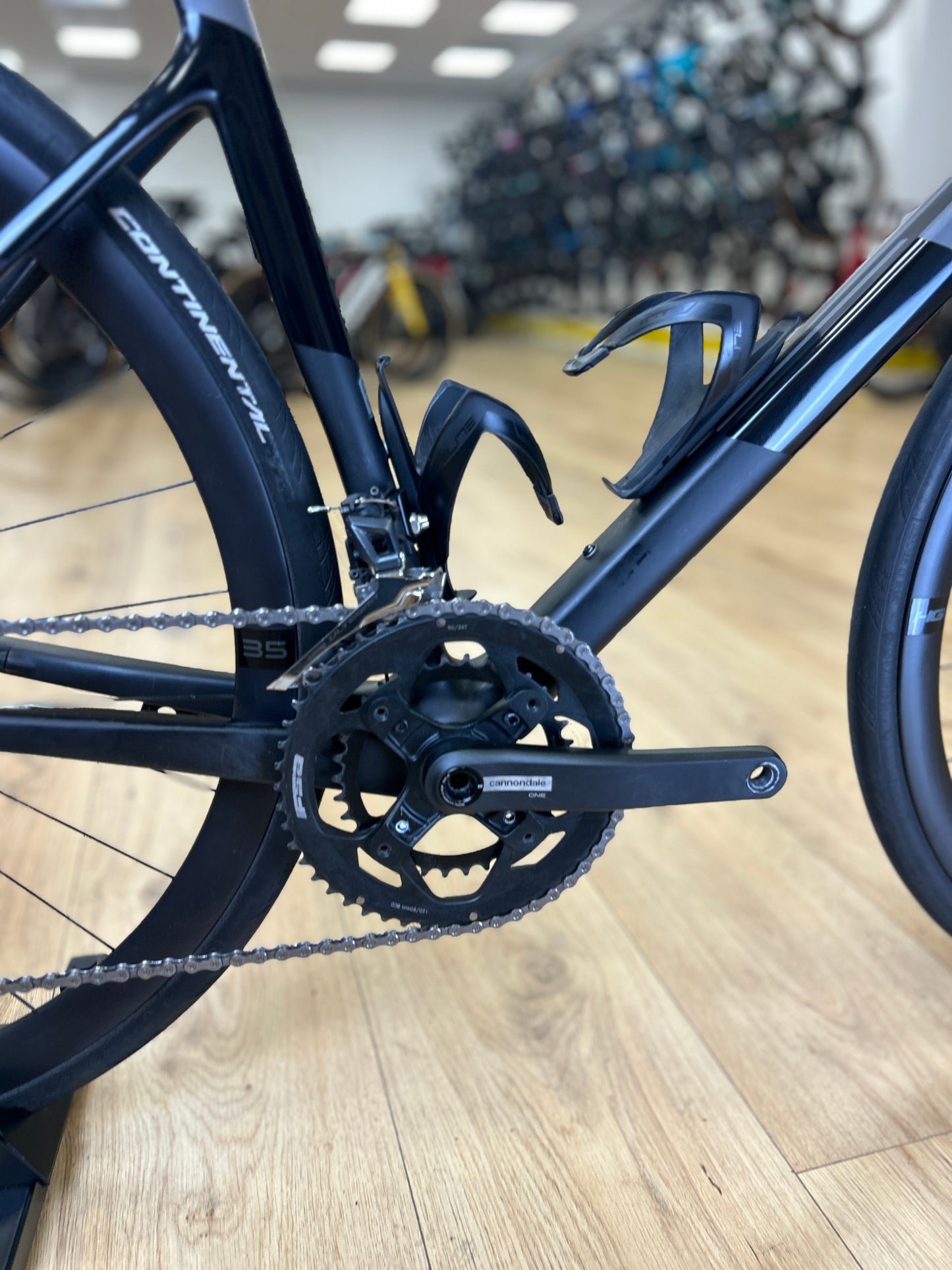 Cannondale SuperSix EVO Carbon Racefiets