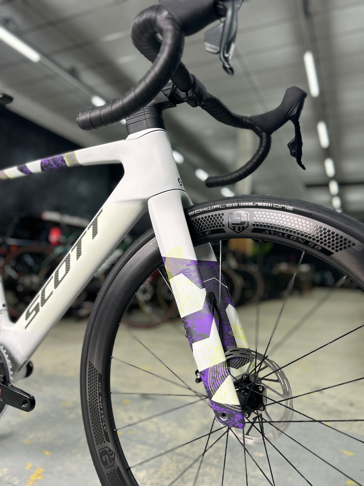 NEW Scott Foil RC30 AXS Carbon Road Bike