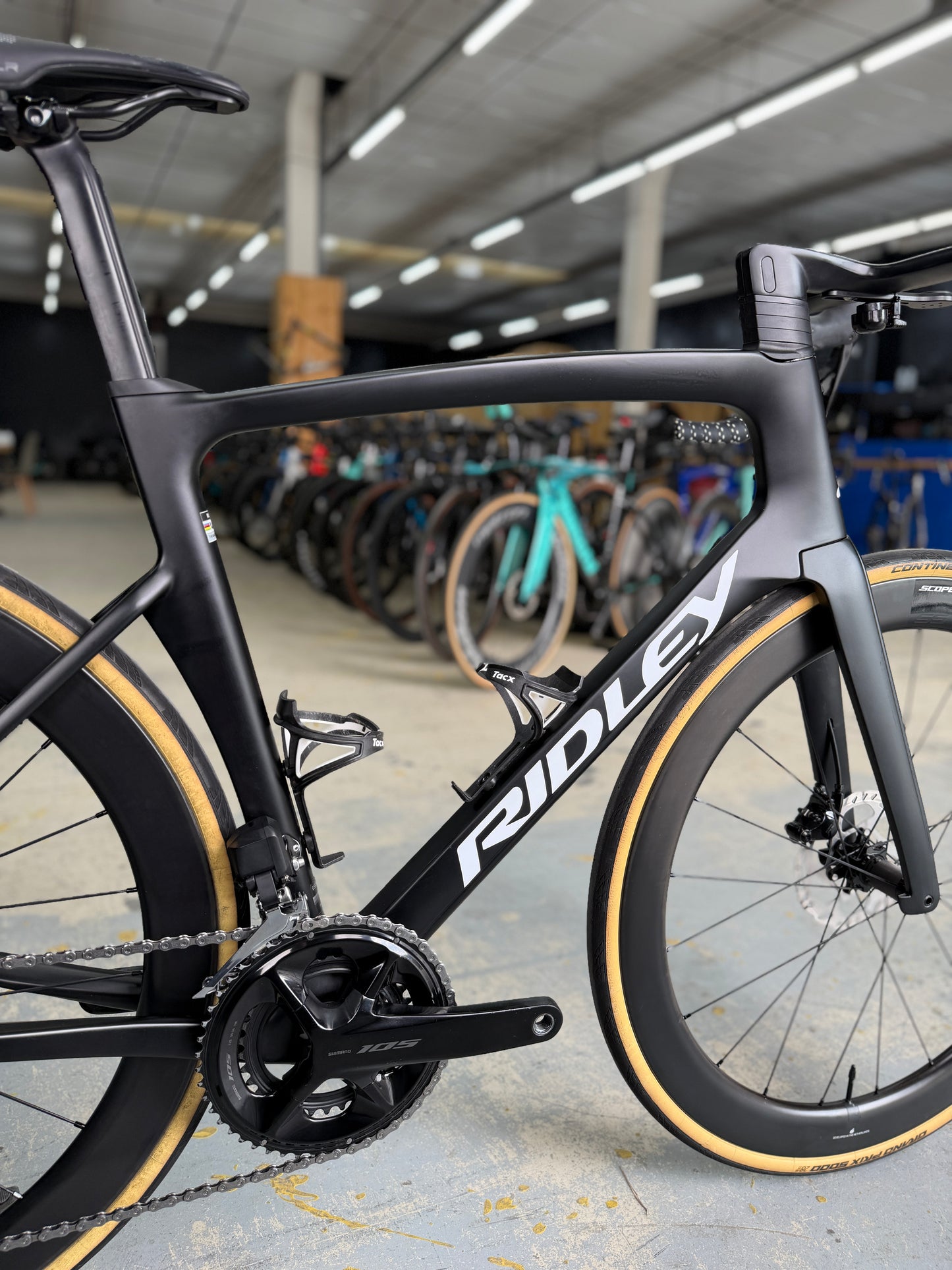 Ridley Noah Di2 Carbon Road Bike