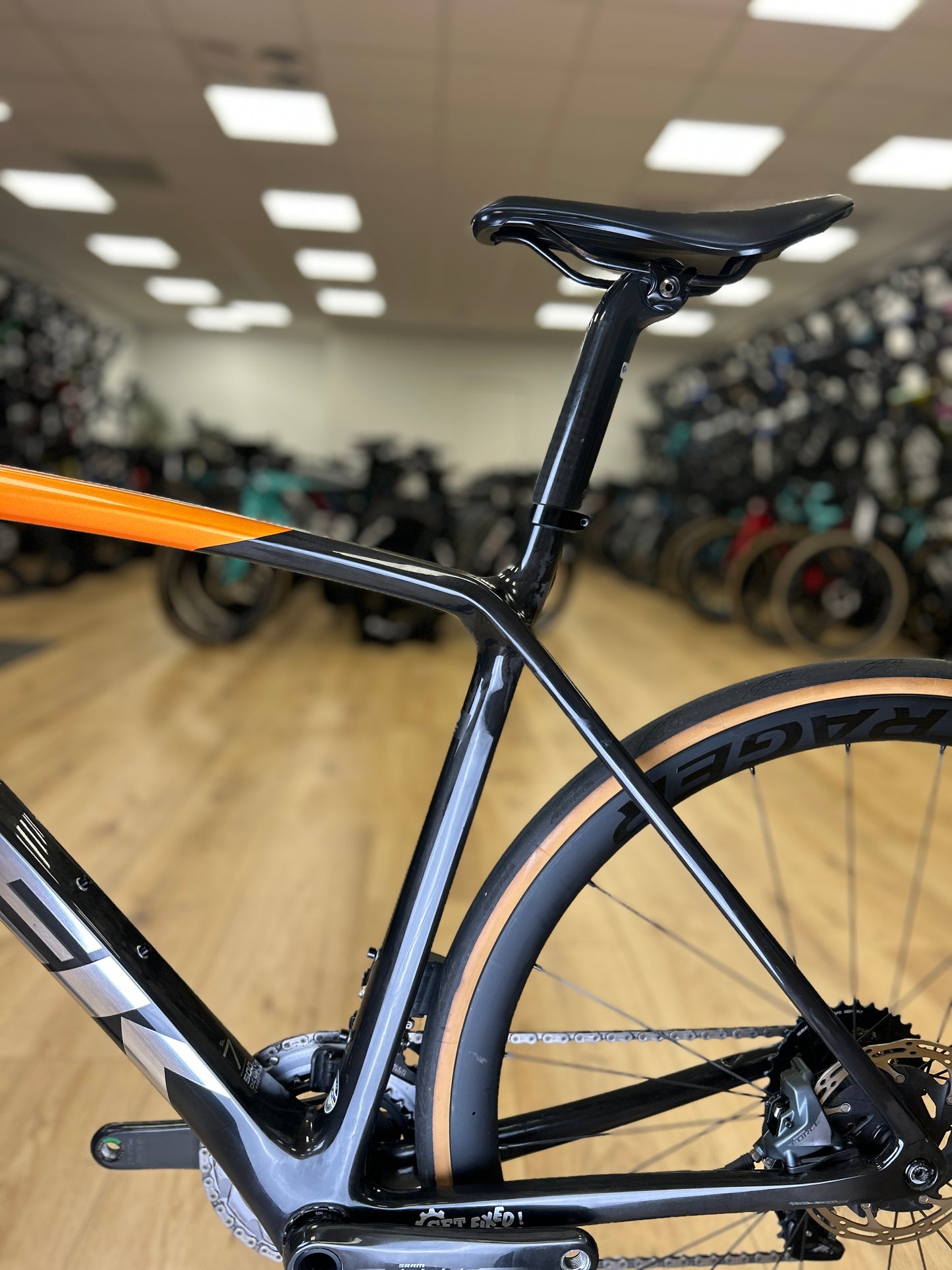 Trek Emonda SL7 AXS Carbon Road Bike