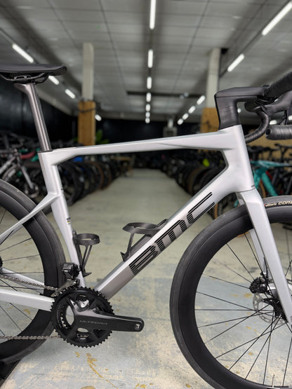 NIEUW BMC Roadmachine R01 Di2 Carbon Racefiets