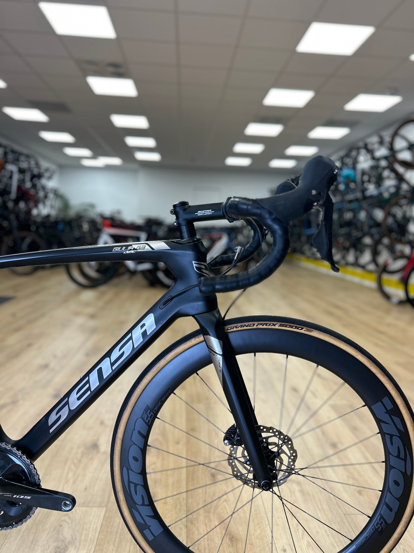 Sensa Giulia Carbon Racefiets