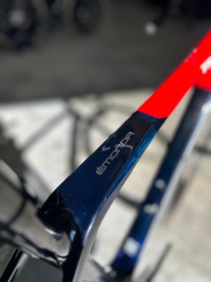 Trek Emonda SLR6 AXS Carbon Road Bike