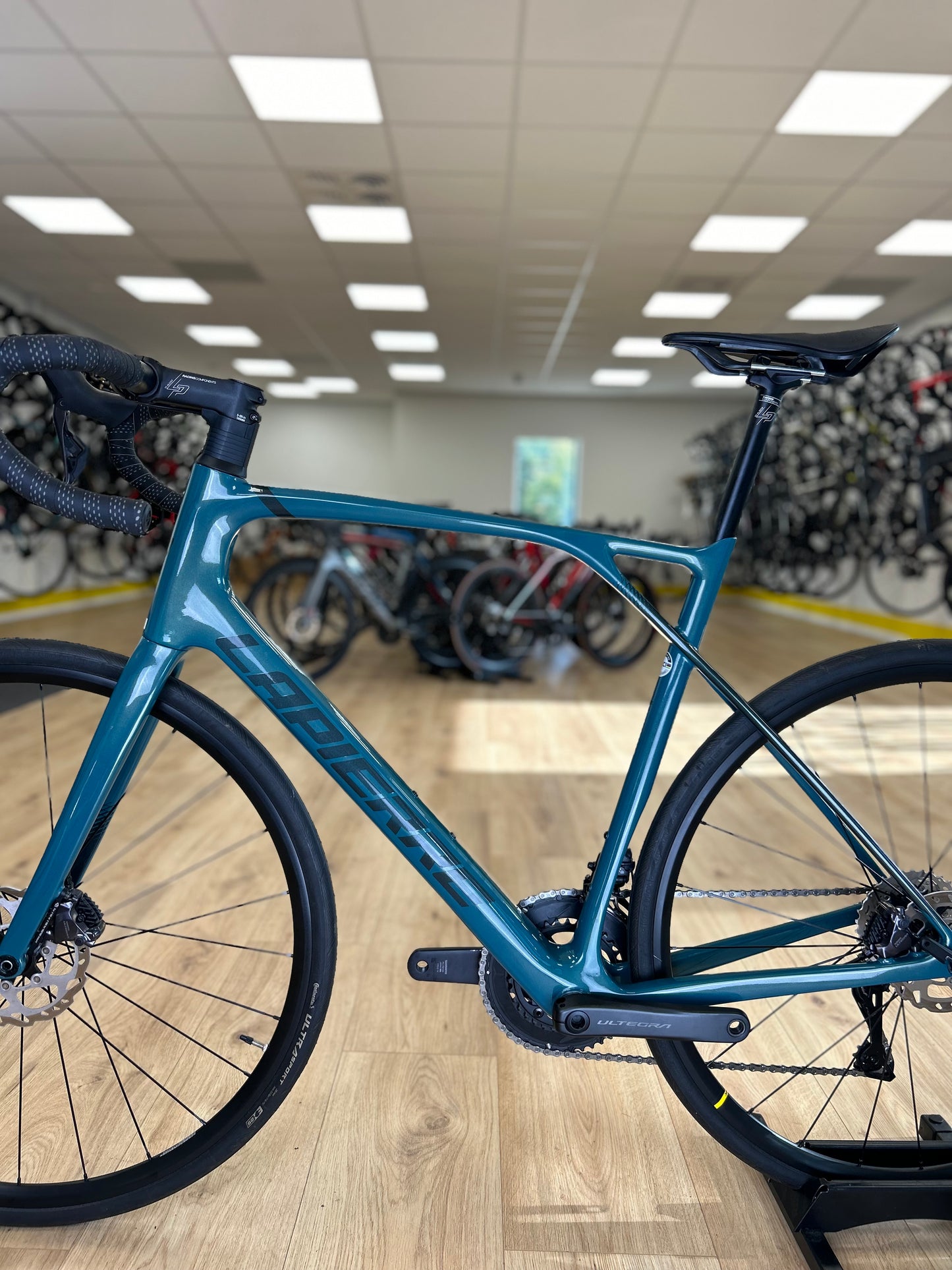 SHOWROOMMODEL Lapierre Pulsium Di2 Ultegra  Racefiets