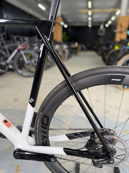 Canyon Ultimate CF SL AXS Carbon Racefiets