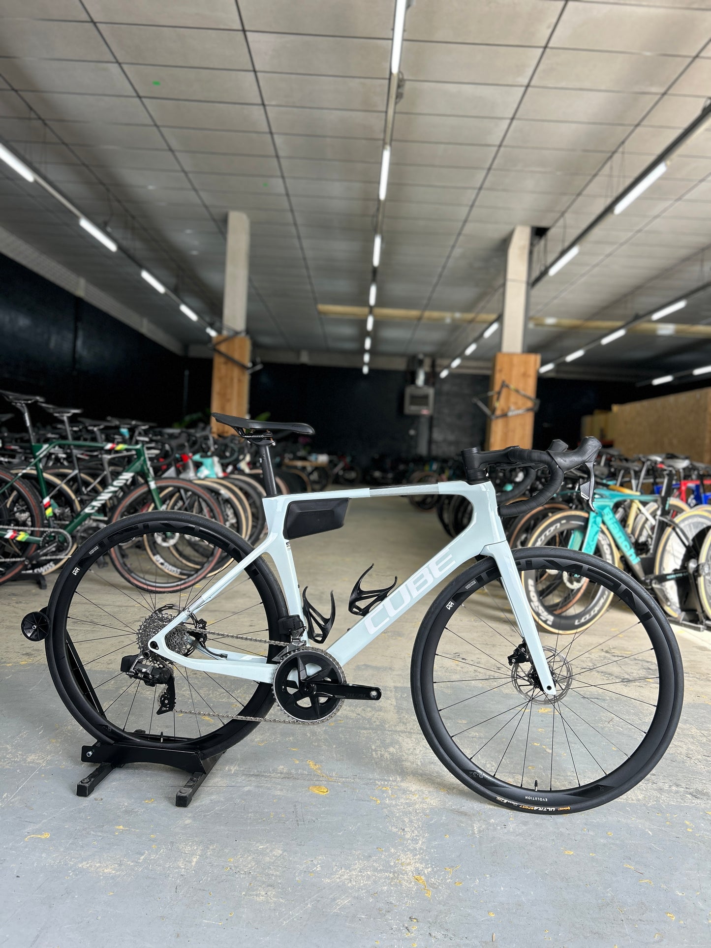 Cube Agree C:62 AXS Carbon Road Bike