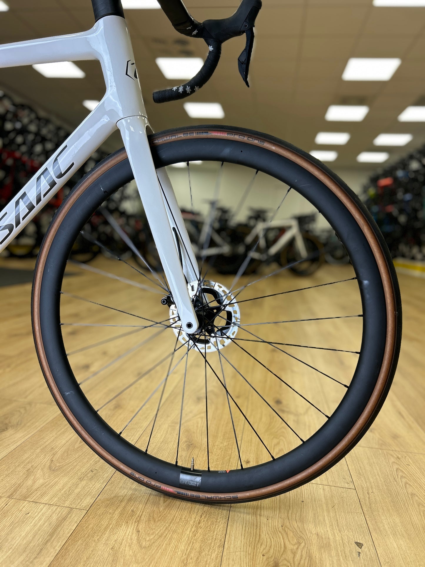 Isaac Boson Di2 Carbon Racefiets
