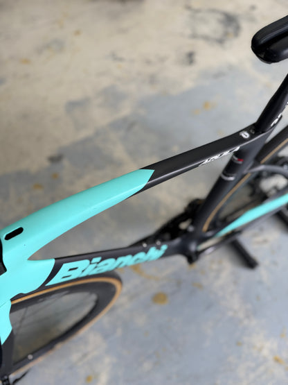 Bianchi Aquila CV Dura Ace Di2 Carbon Racefiets