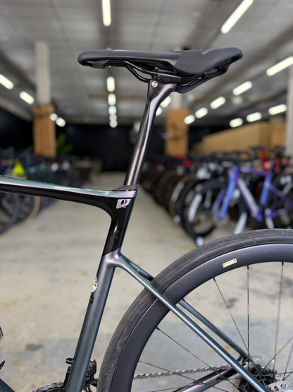 Giant Defy Advanced Pro 1 Di2 Carbon Road Bike