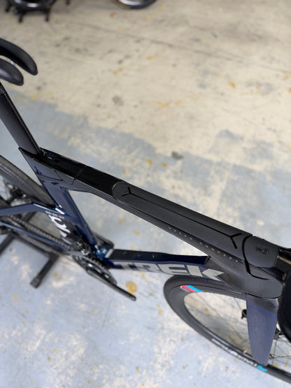Trek Speed Concept SLR 9 eTap Red Carbon Racefiets