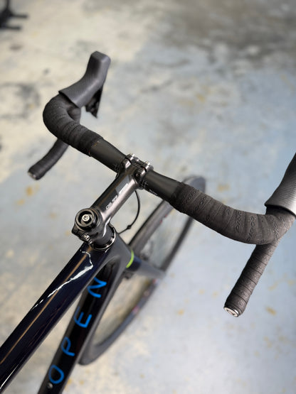 NIEUW Open MIN.D AXS Carbon Racefiets
