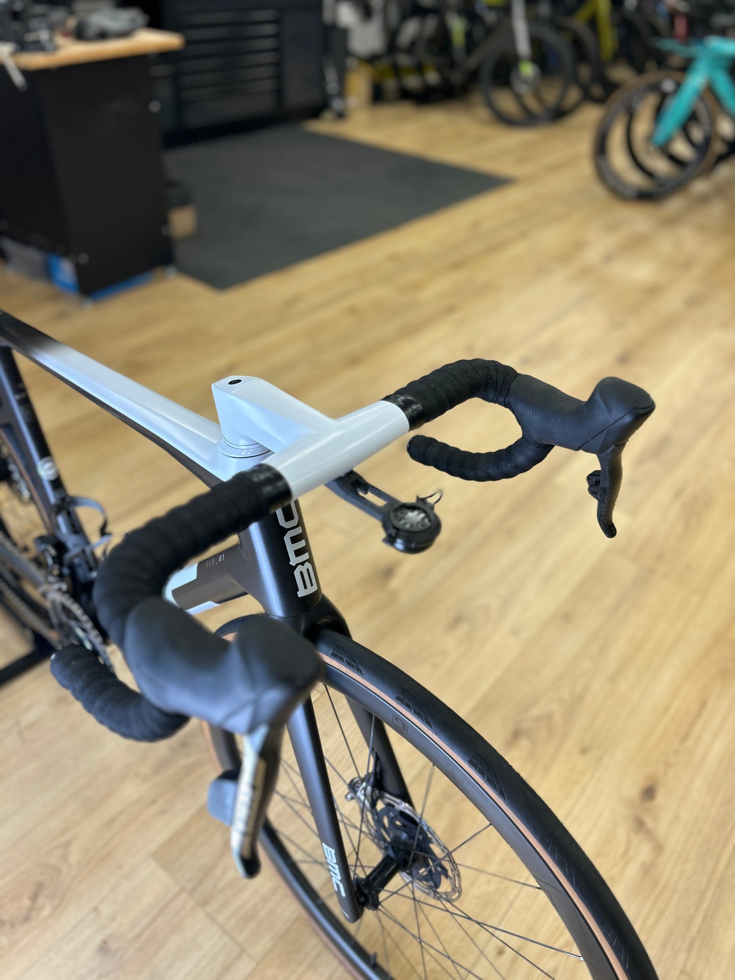 BMC Teammachine SLR01 Red eTap Carbon Racefiets
