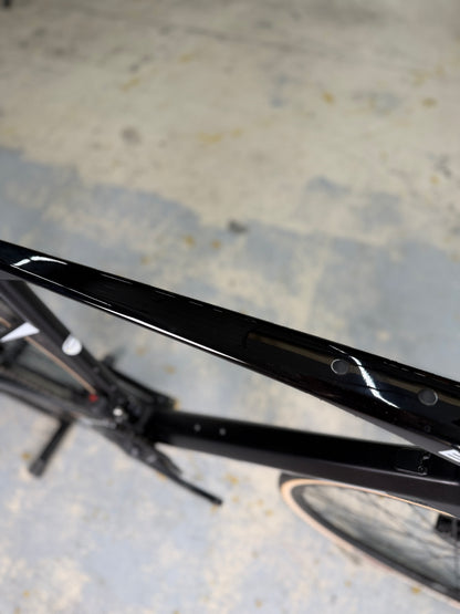 NIEUW BMC Roadmachine Four Di2 Carbon Racefiets