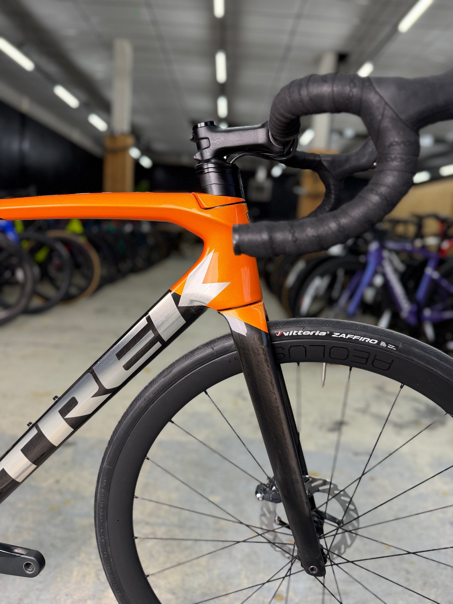 Trek Emonda SL7 Di2 Carbon Road Bike
