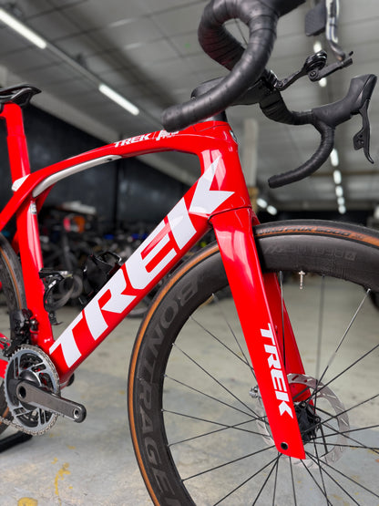 Trek Madone SLR9 SRAM Red eTap Carbon Racefiets