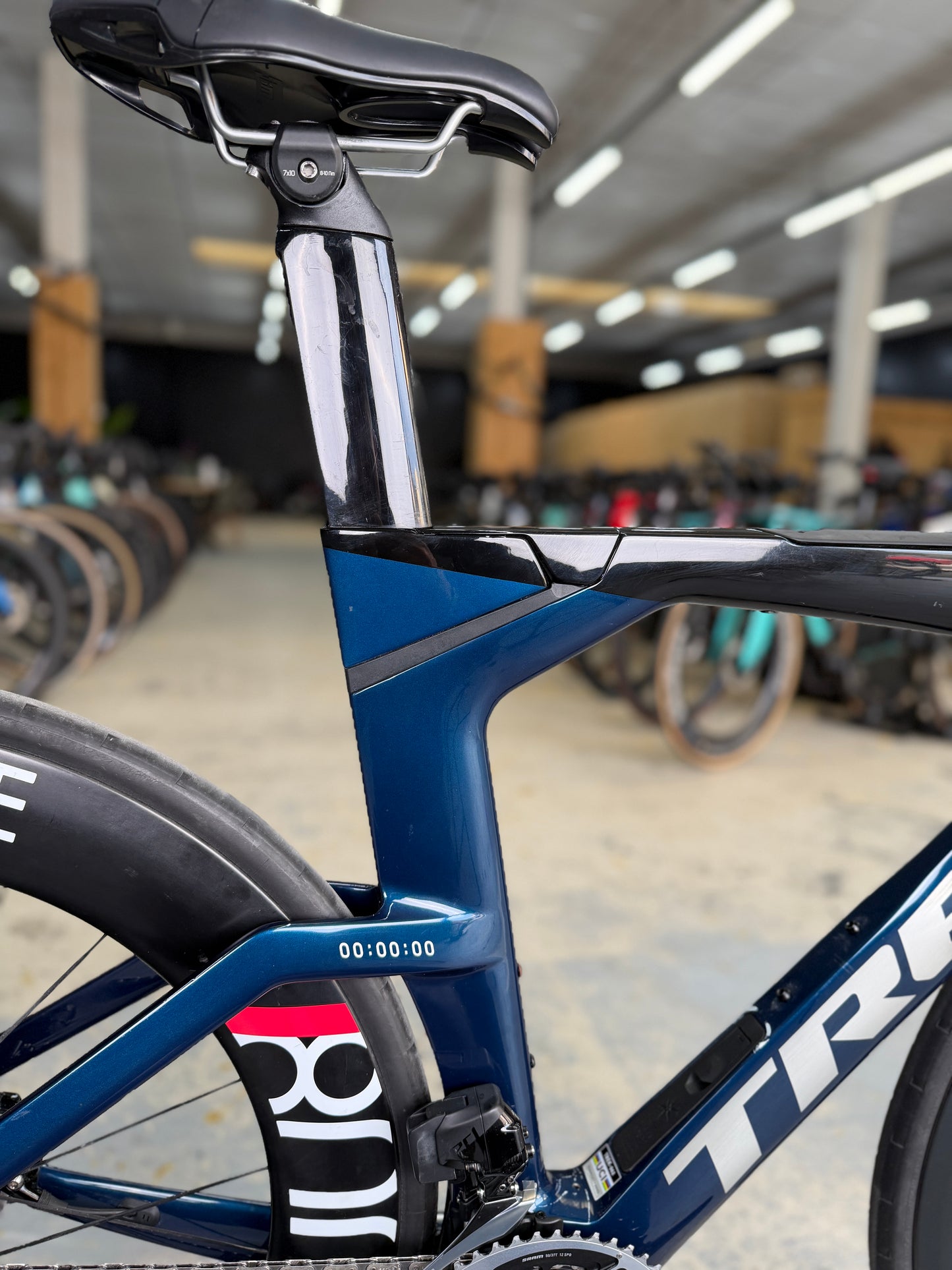 Trek Speed Concept SLR 9 eTap Red Carbon Racefiets