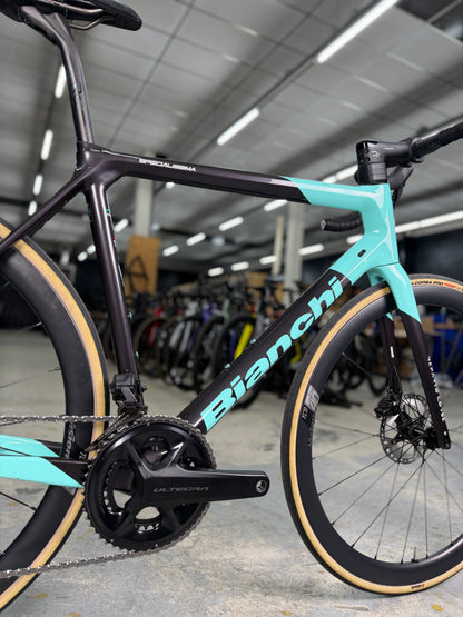 Bianchi Specialissima Pro Di2 Carbon Racefiets