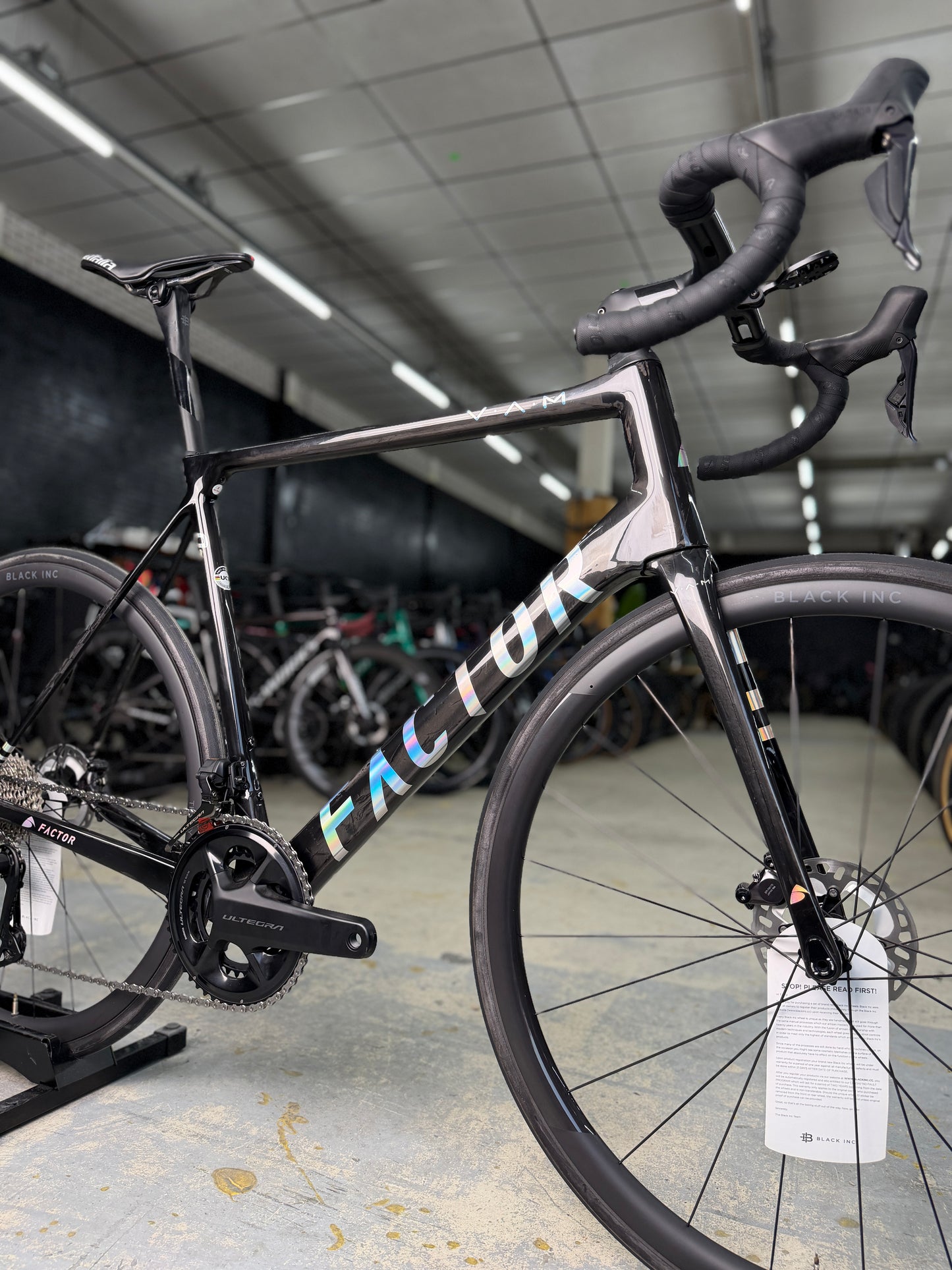 NIEUW Factor O2 VAM Di2 Carbon Racefiets