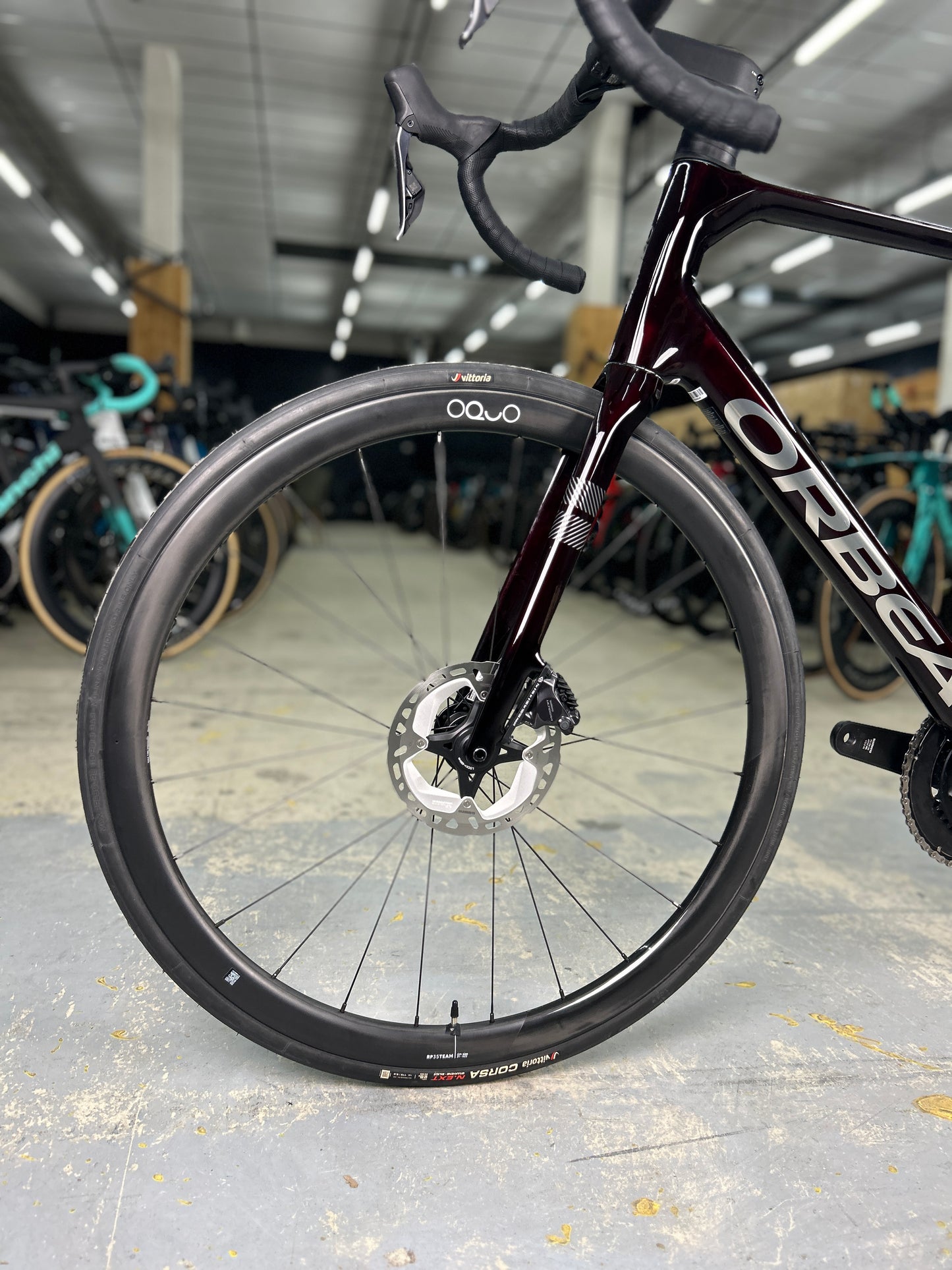 Showroom Model Orbea Orca M20iTEAM Di2 Carbon Road Bike