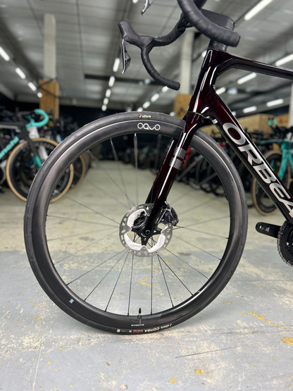 Showroom Model Orbea Orca M20iTEAM Di2 Carbon Road Bike
