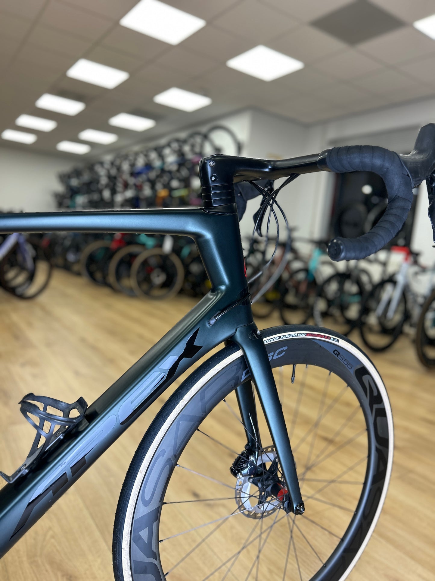 Apex Flare 3.0 Disc Carbon Racefiets