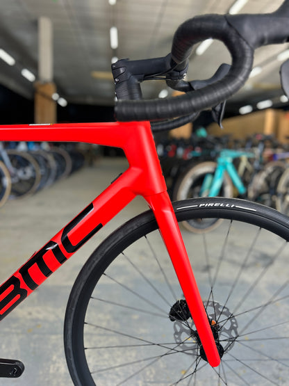 NEW BMC Teammachine SLR Di2 Carbon Road Bike