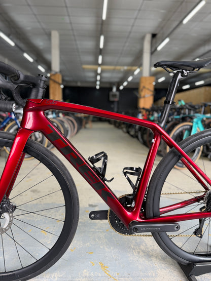 Trek Émonda SL6 Di2 Carbon Road Bike