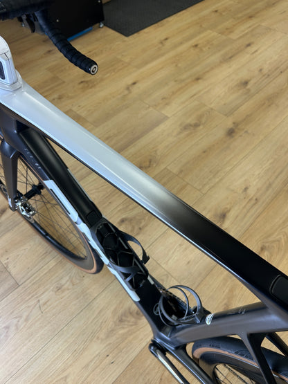 BMC Teammachine SLR01 Red eTap Carbon Racefiets