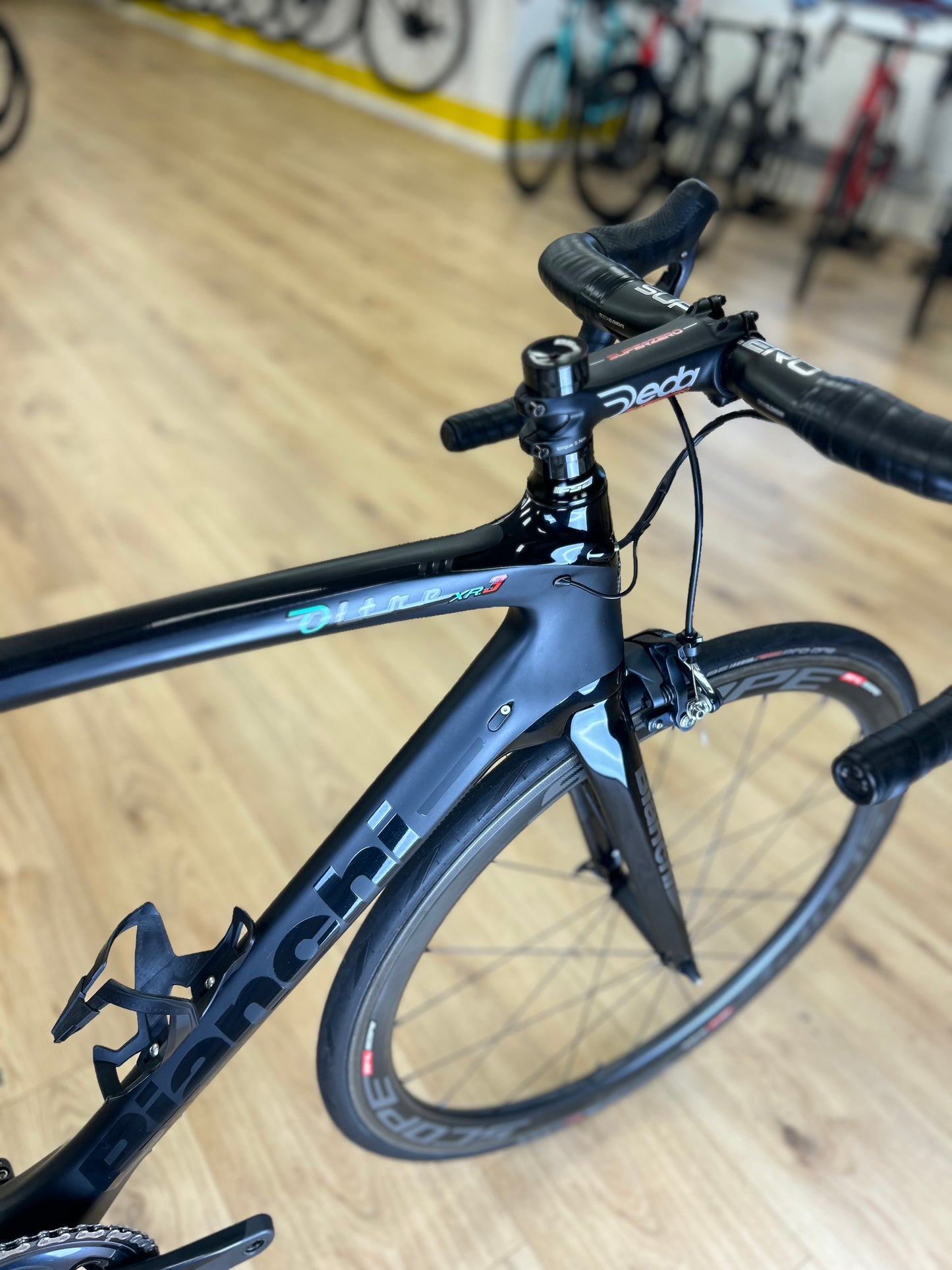 Bianchi Oltre xr3 CV Di2 Scope Carbon Racefiets