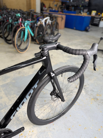 Giant TCR Advanced Di2 Carbon Racefiets