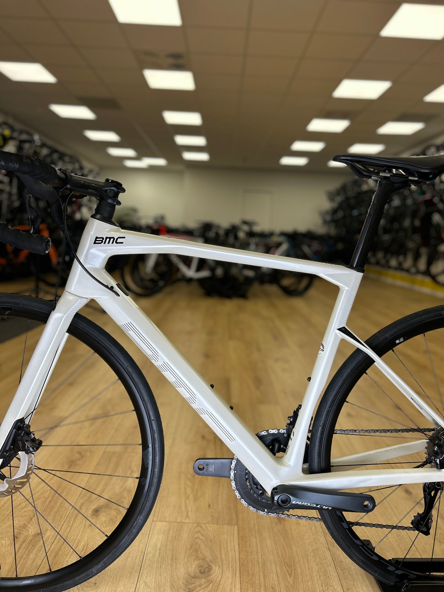 BMC Roadmachine Di2 Carbon Racefiets