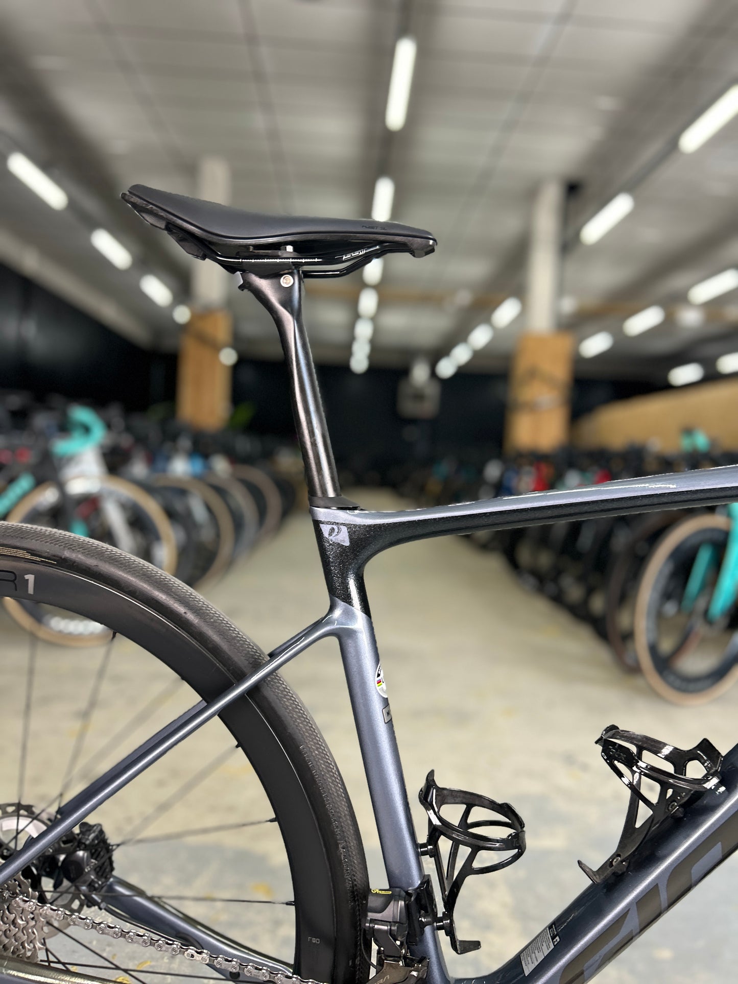 Giant Defy Advanced Pro 1 Di2 Carbon Racefiets