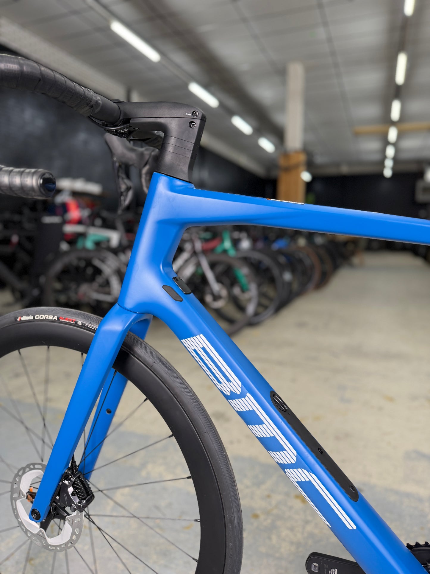 NIEUW BMC Roadmachine Di2 Carbon Racefiets