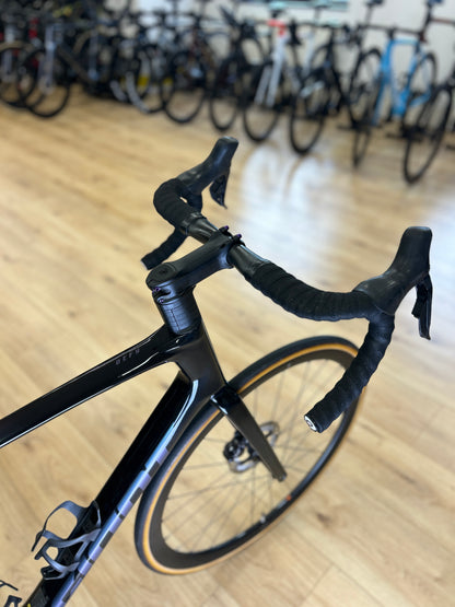 Giant Defy Advanced Pro 0 Di2 Carbon Racefiets