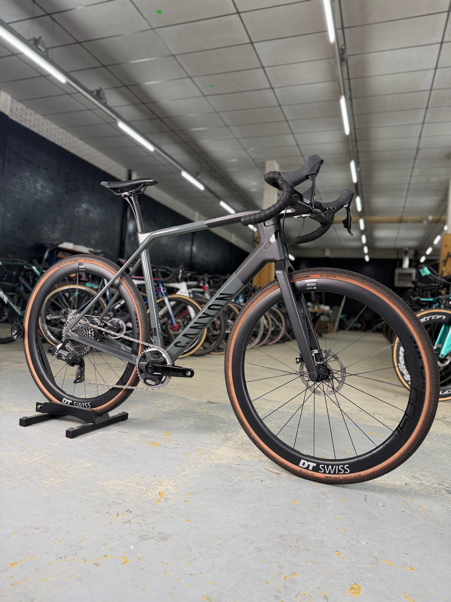 Canyon Grail CF SL7 AXS Gravel Fiets