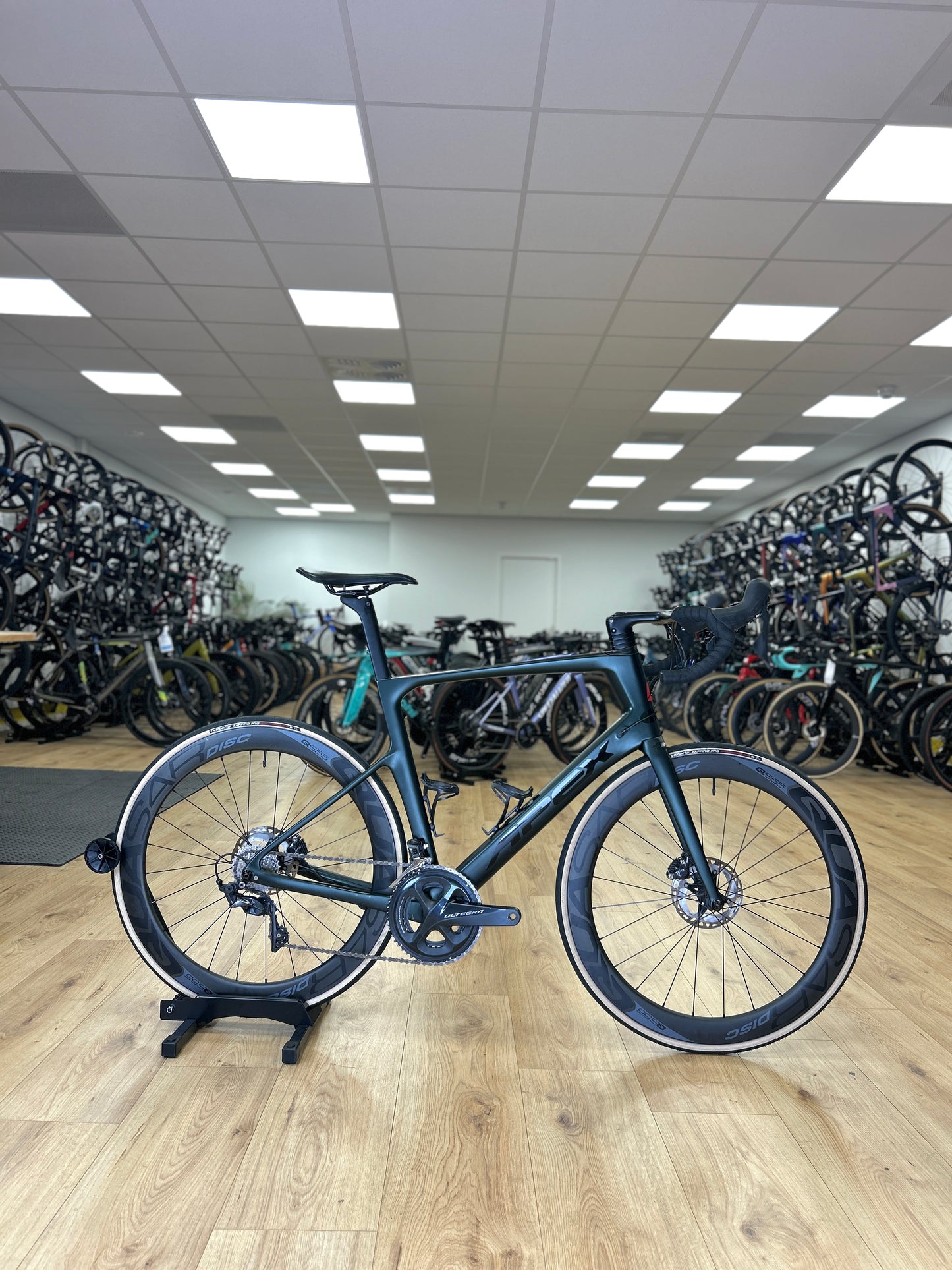Apex Flare 3.0 Disc Carbon Racefiets