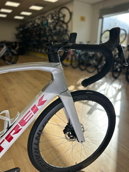 Trek Madone SL7 AXS Carbon Road Bike