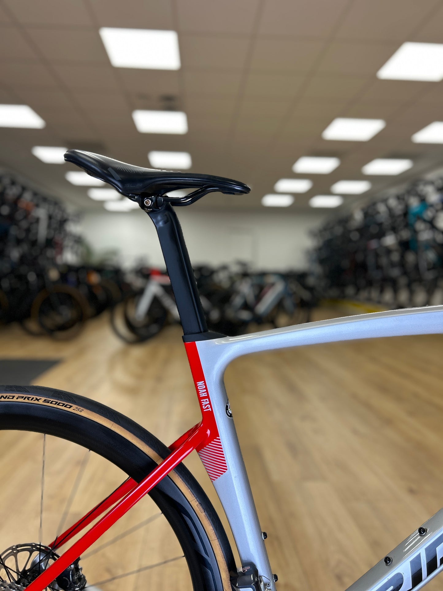 Ridley Noah Fast Disc Di2 Carbon Racefiets