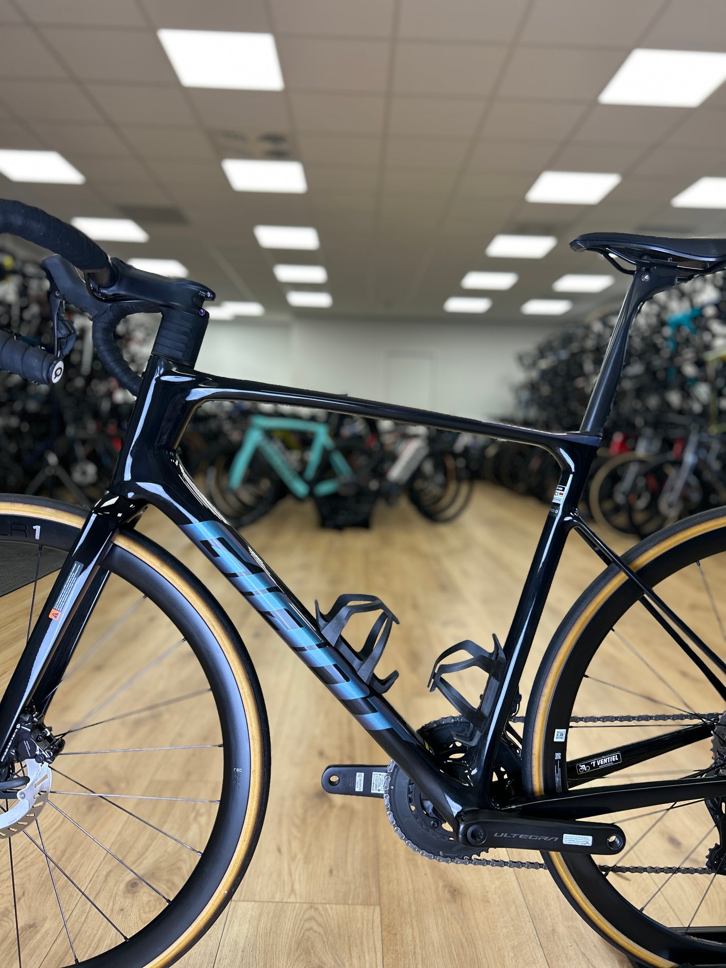Giant Defy Advanced Pro 0 Di2 Carbon Racefiets