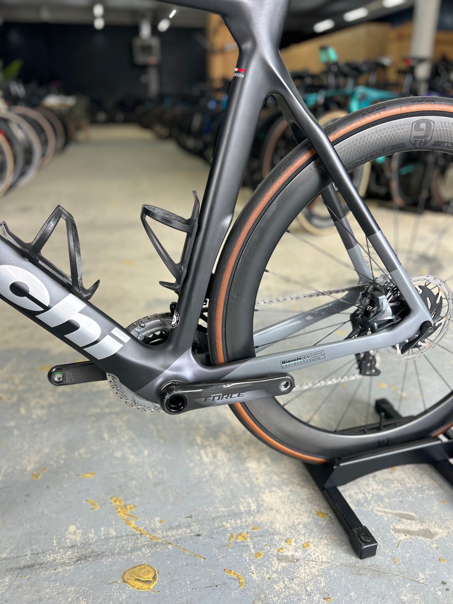 Bianchi Oltre XR4 AXS Carbon Road Bike