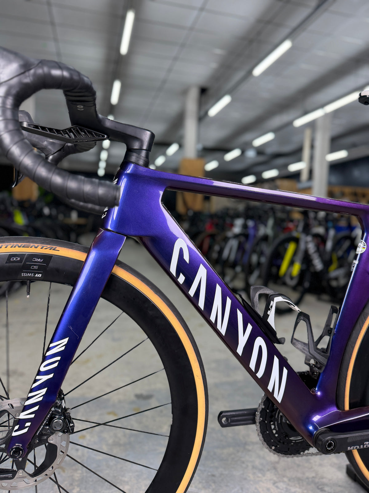 Canyon Aeroad CFR Dura Ace Di2 Carbon Racefiets