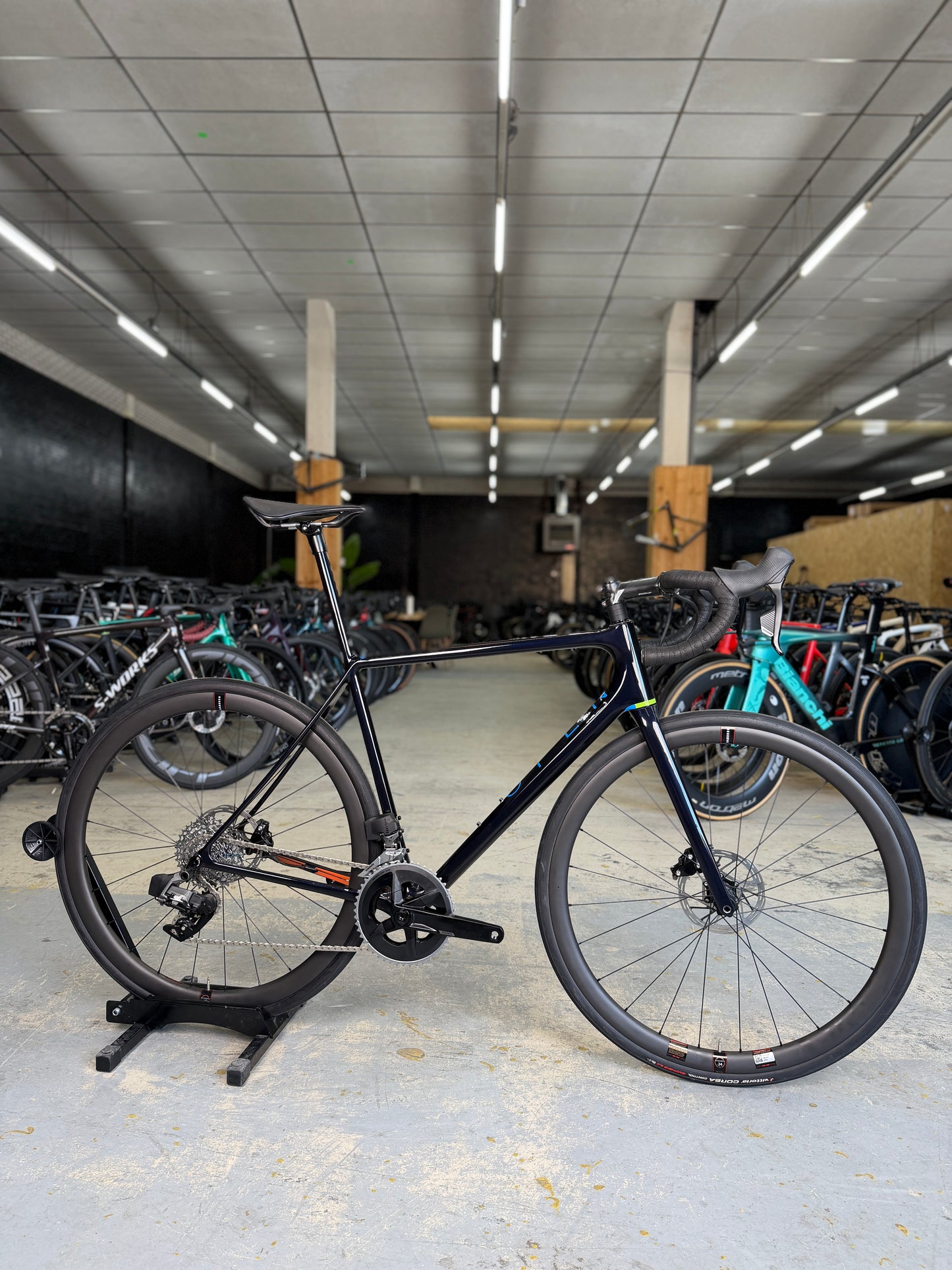 NIEUW Open MIN.D AXS Carbon Racefiets