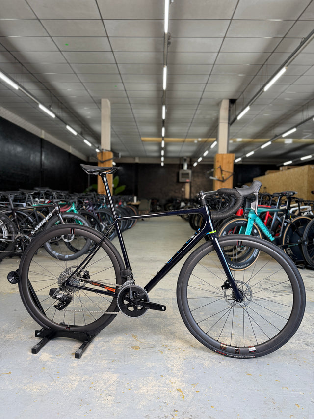 NIEUW Open MIN.D AXS Carbon Racefiets