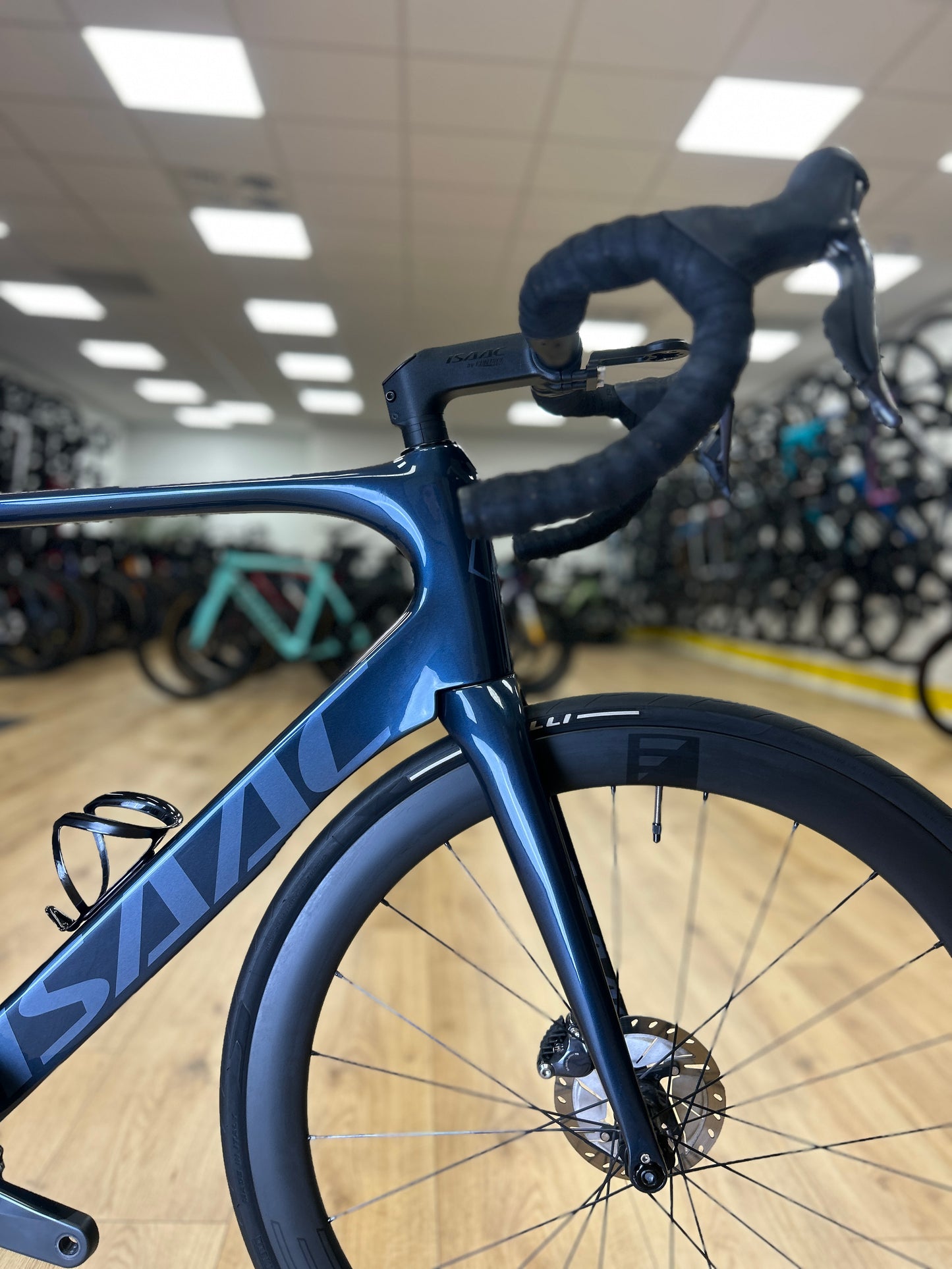 Isaac Meson Di2 Carbon Racefiets