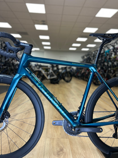 Bianchi Specialissima CV Di2 Carbon Road Bike