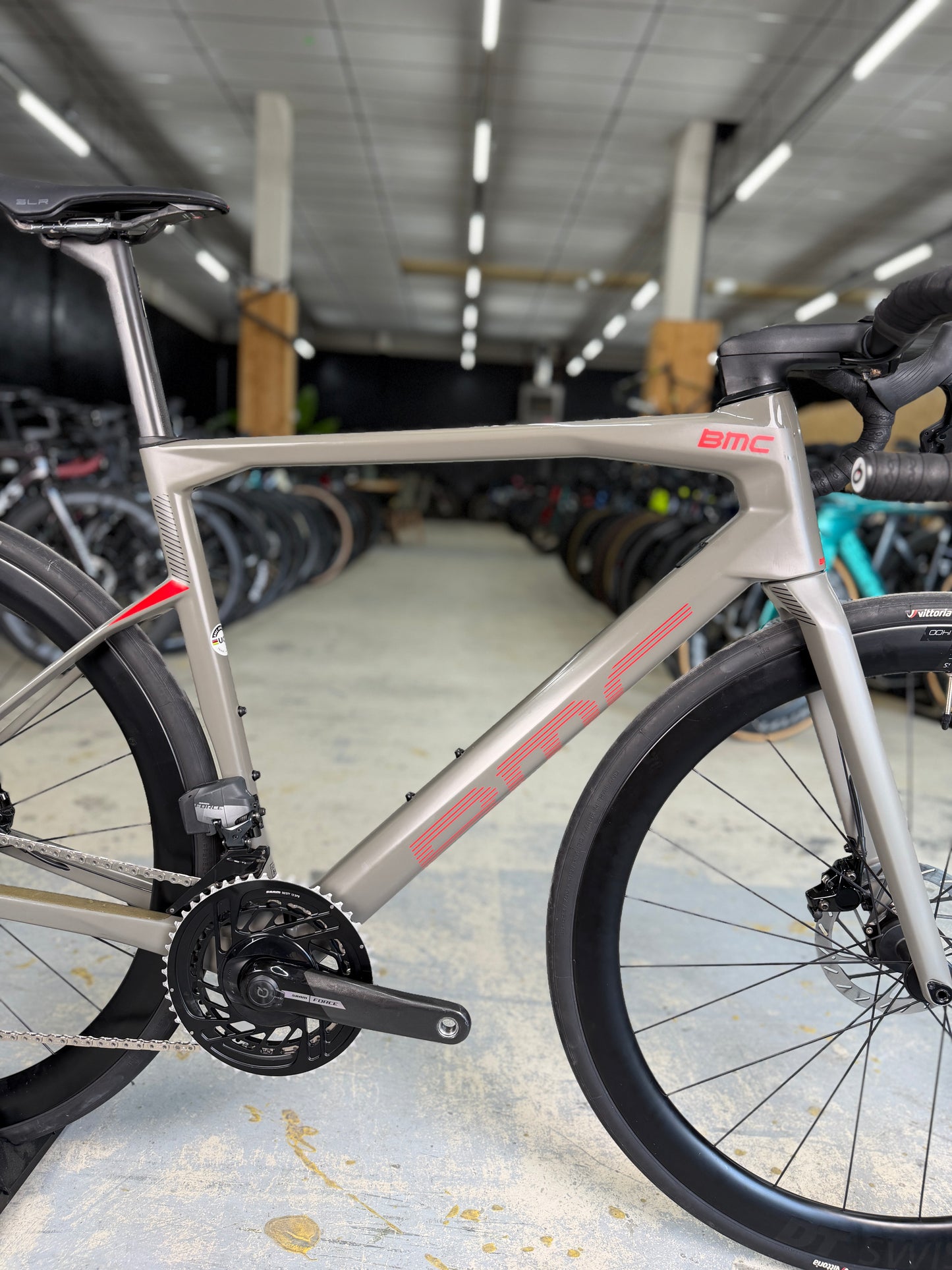 BMC Roadmachine 01 THREE AXS Carbon Racefiets