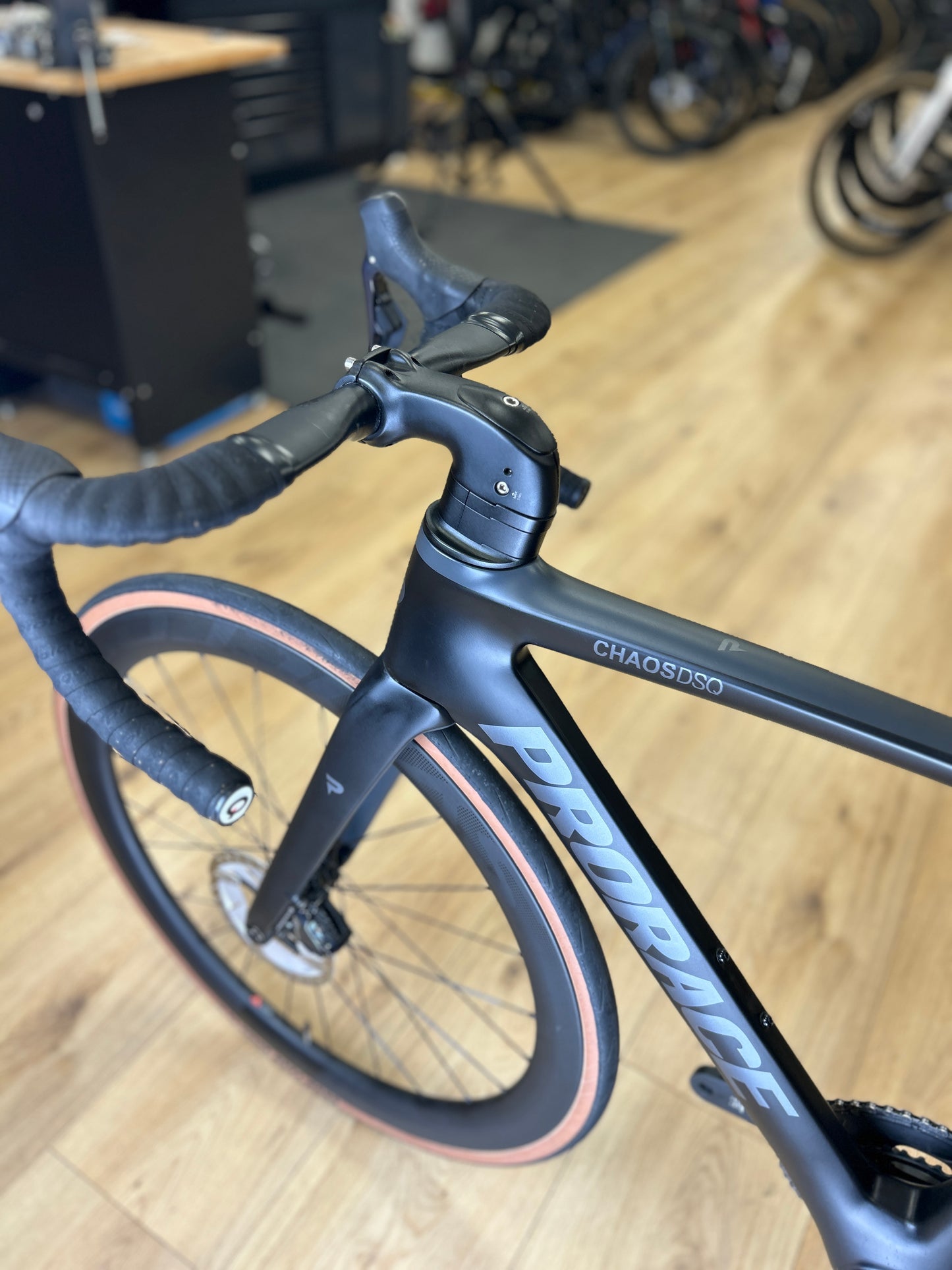 ProRace Chaos DSO Di2 Carbon Road Bike