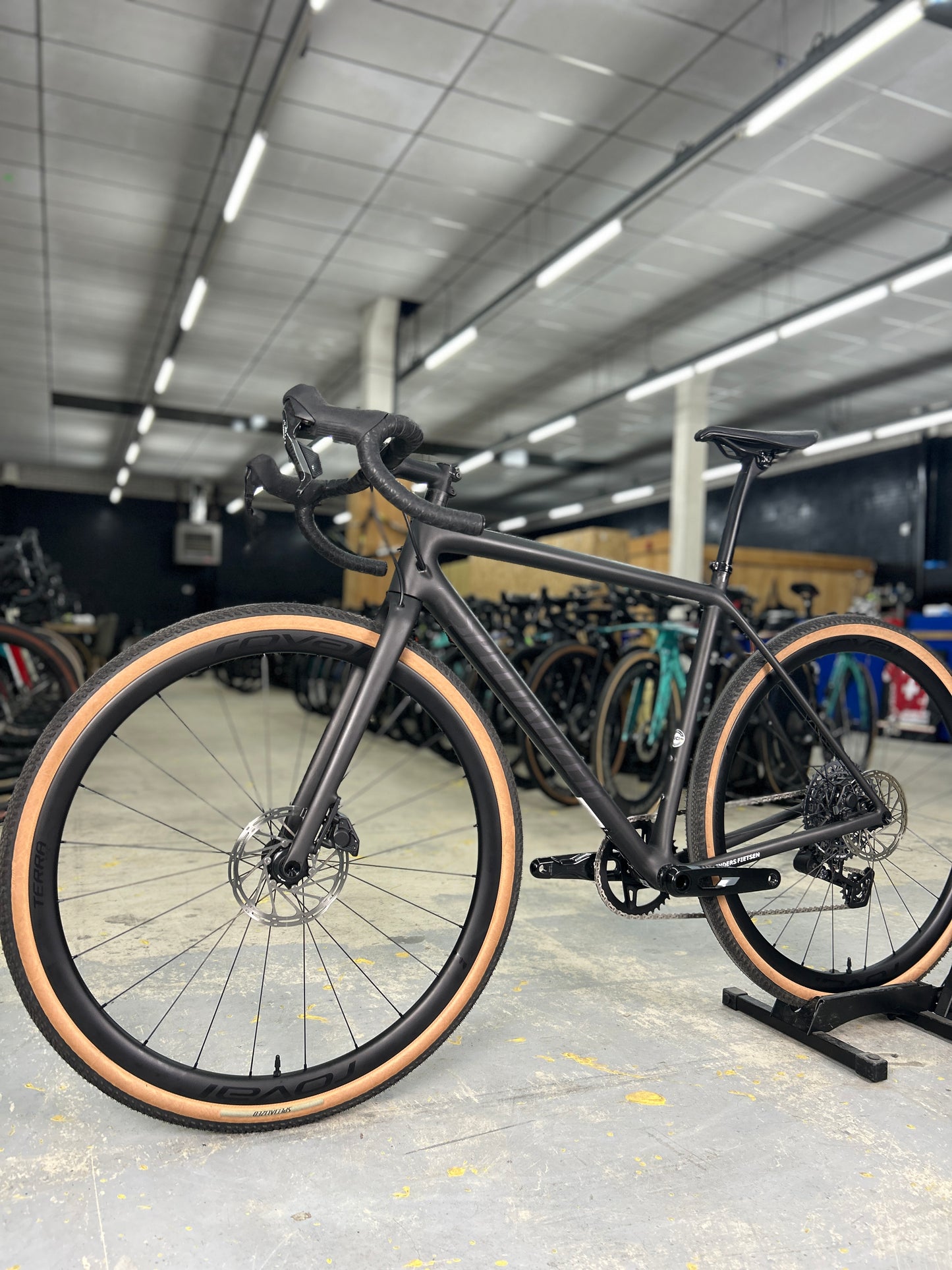 DEMO Specialized Crux Expert AXS Gravel Bike
