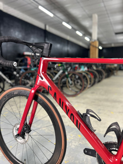 Canyon Ultimate CF SL 8 Disc Di2 Carbon Racefiets