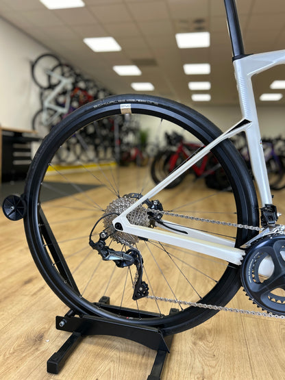 NEW - BMC Road Machine Ultegra Carbon Disc Racefiets